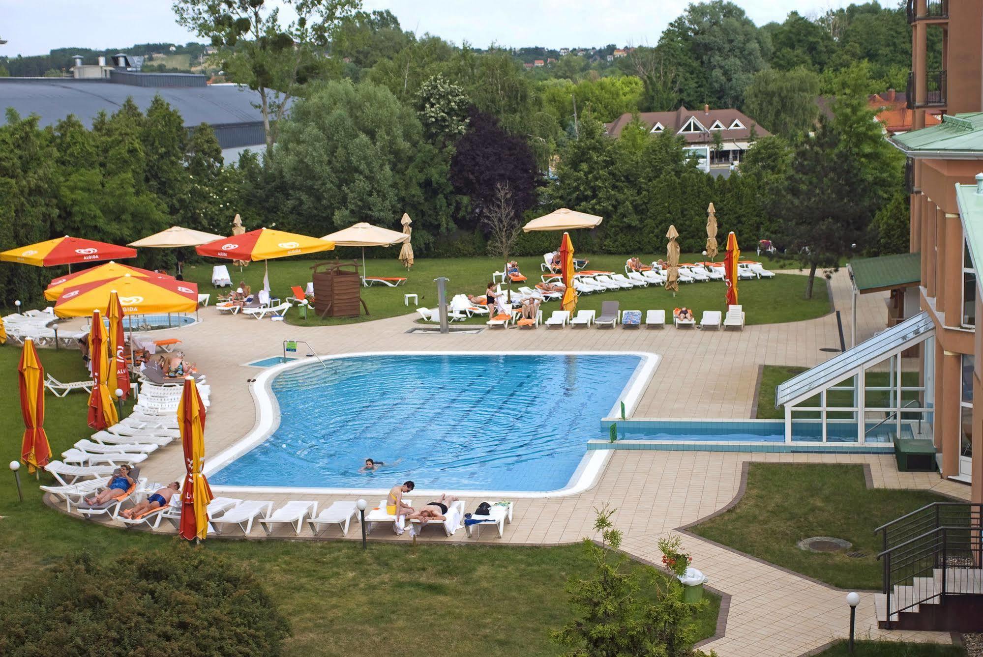 Hotel Europa Fit Heviz Exterior photo